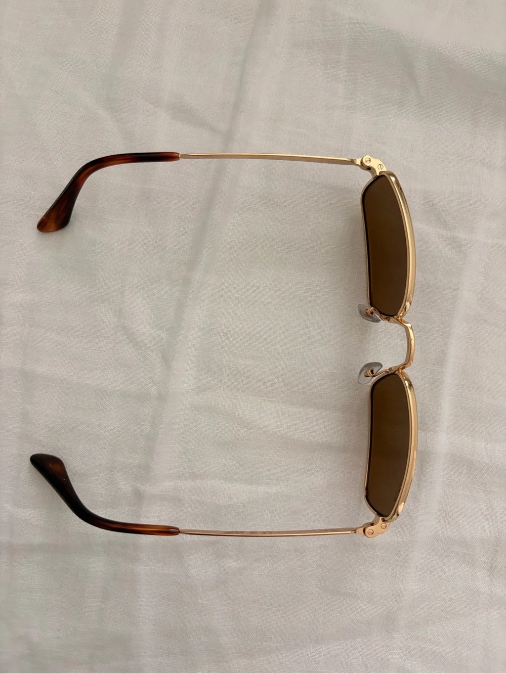 Ray-Ban sleek ray